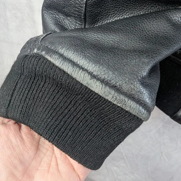 Alpha Industries Size XL Leather Flight Jacket Black Multiple Pockets